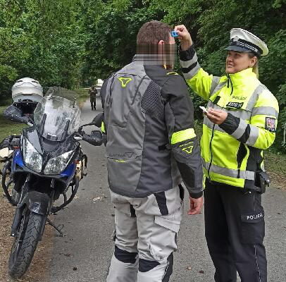 Dopravně bezpečnostní akce – cyklisté, chodci, motorkáři a jezdci na elektrokoloběžkách